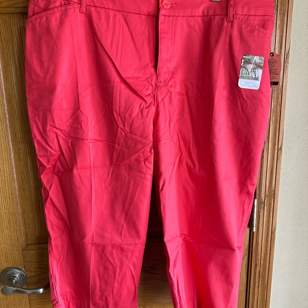 St. John’s Bay 20W Capris